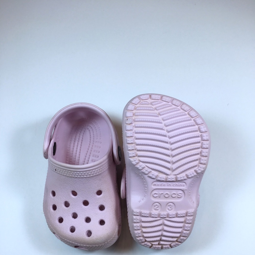 Infant crocs